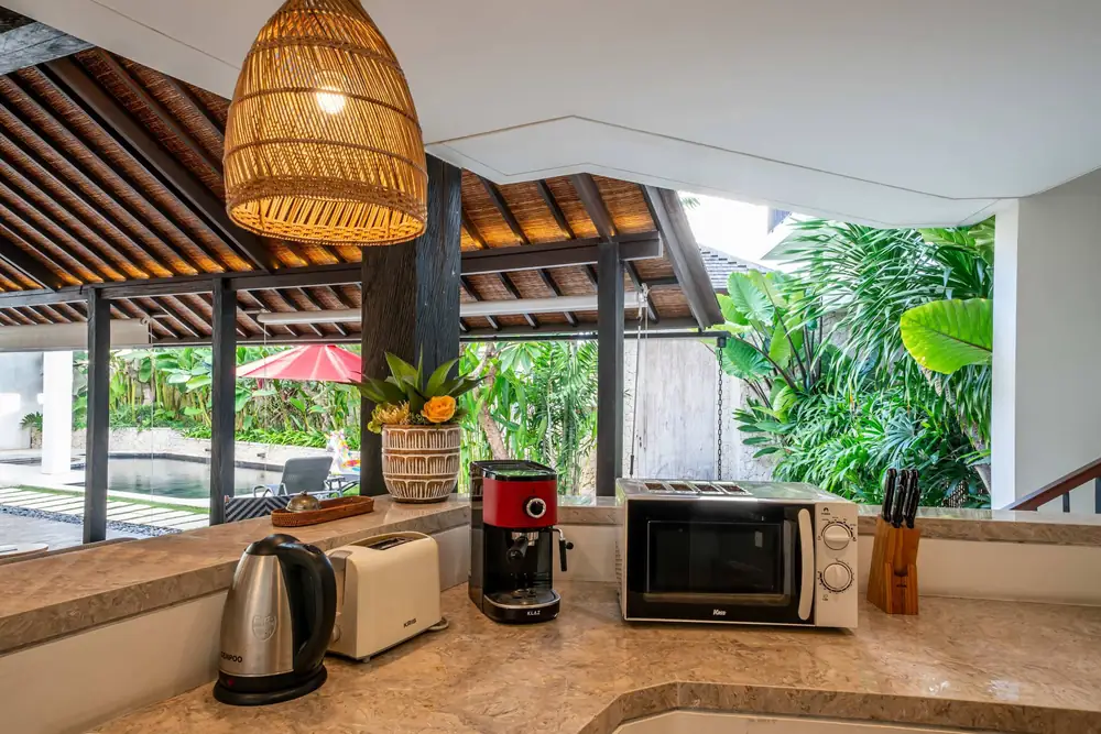 Kitchen counter
