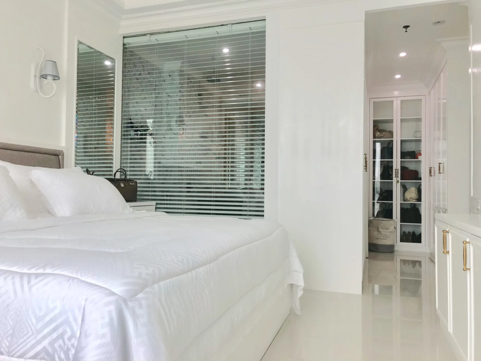 Artika master bedroom